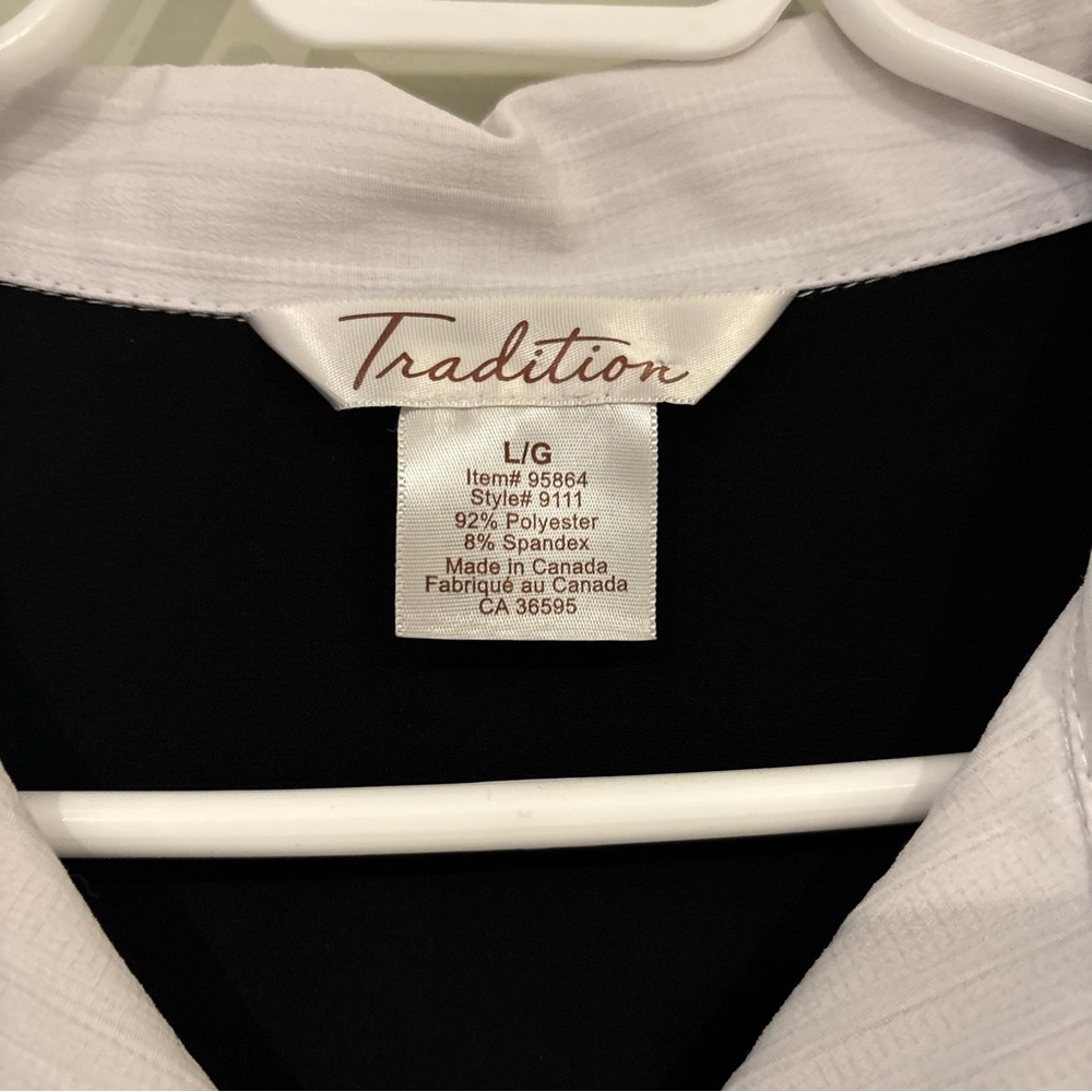 Y2K Black & White Collared V-Neck Women’s Top - Picture 4 of 6